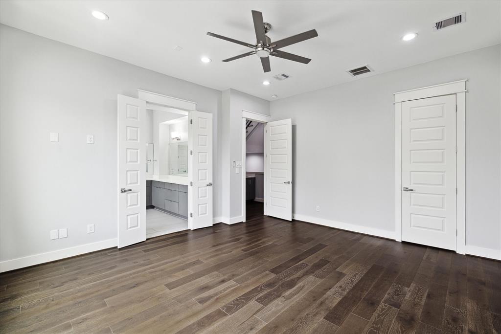 513 W 10th Street, Houston, Texas image 16