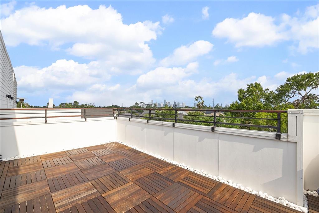 513 W 10th Street, Houston, Texas image 26