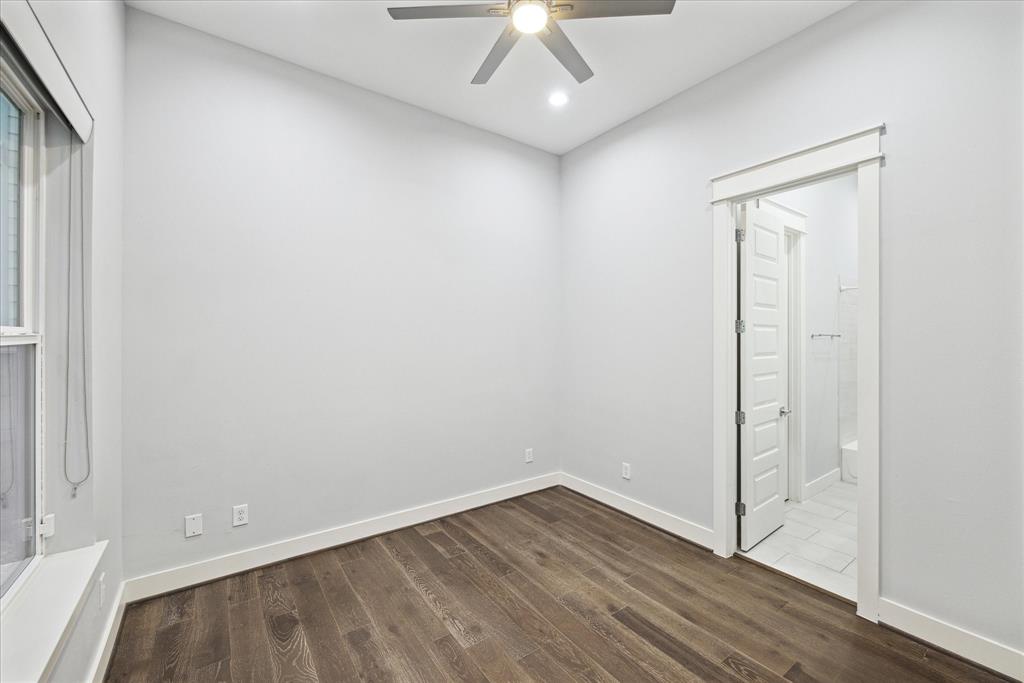 513 W 10th Street, Houston, Texas image 23