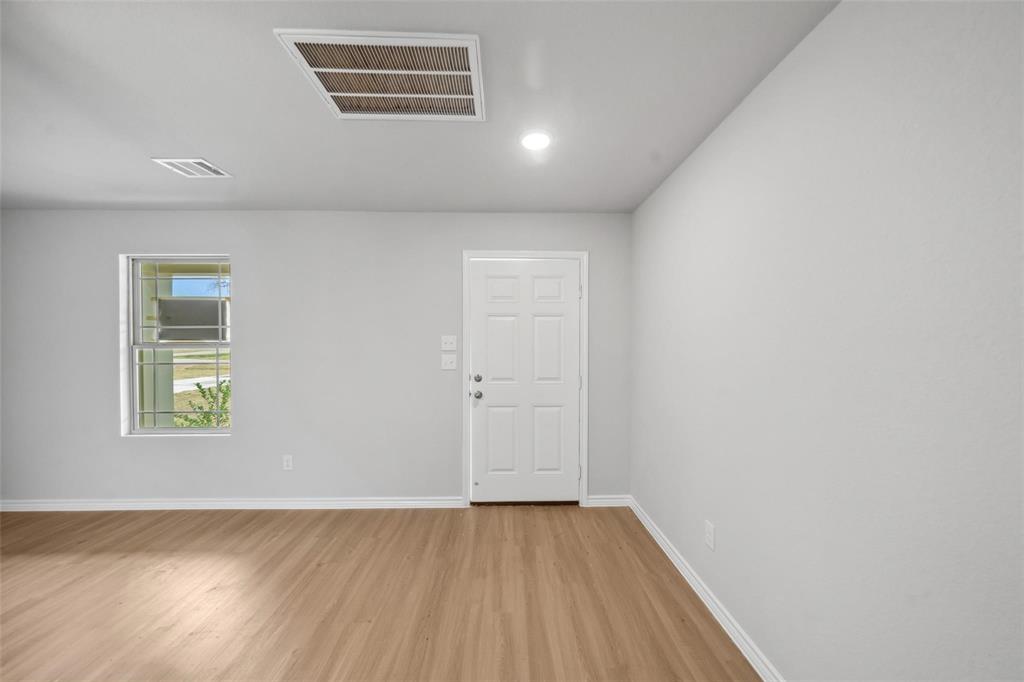 515 16th Street, Hempstead, Texas image 6