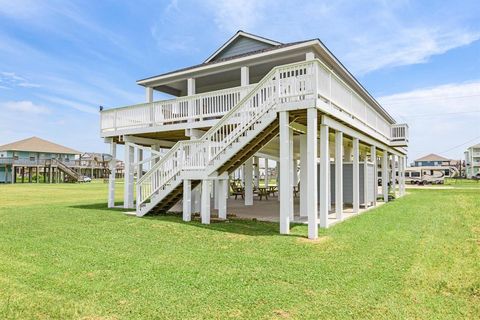 A home in Crystal Beach