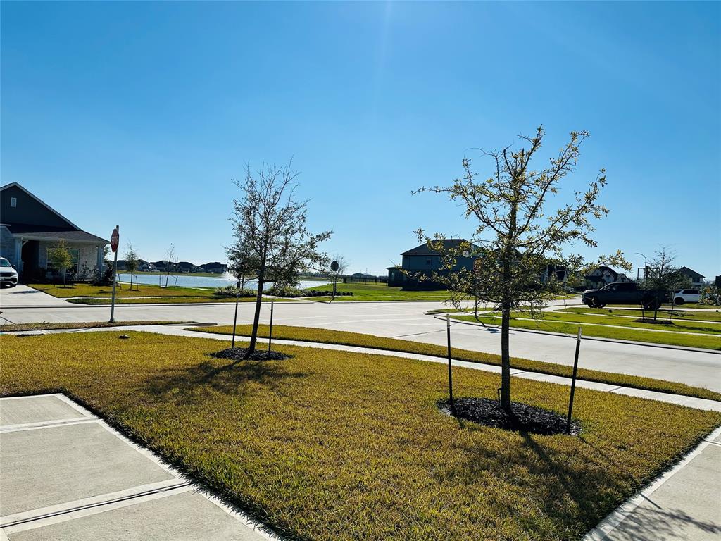 2729 Lakeside Shore Drive Dr, League City, Texas image 2