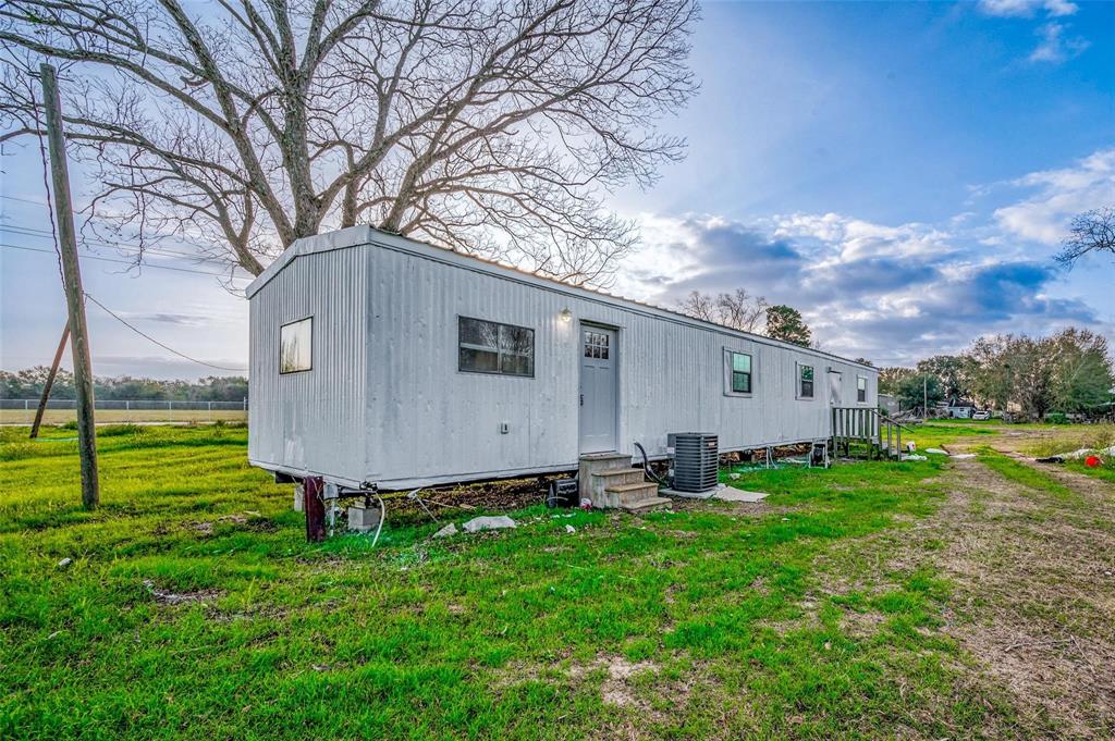 19315 Kermier Road, Hockley, Texas image 2