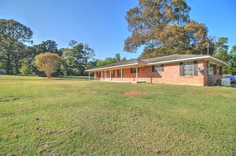 A home in Nacogdoches