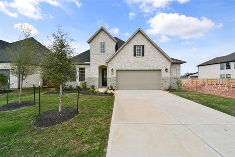 Single Family Residence in Conroe TX 13082 Soaring Forest Drive.jpg