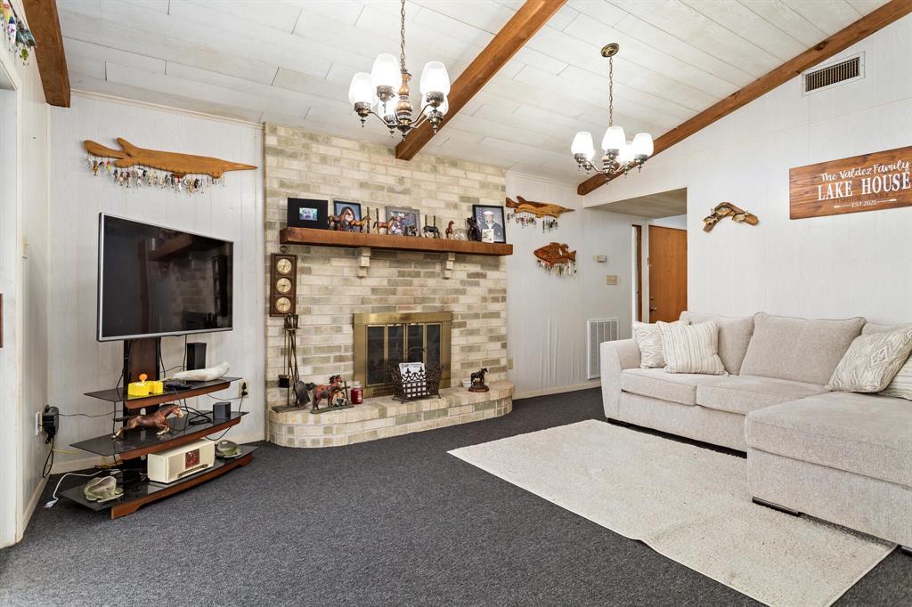 439 Sherwood Forest Drive, Ivanhoe, Texas image 5