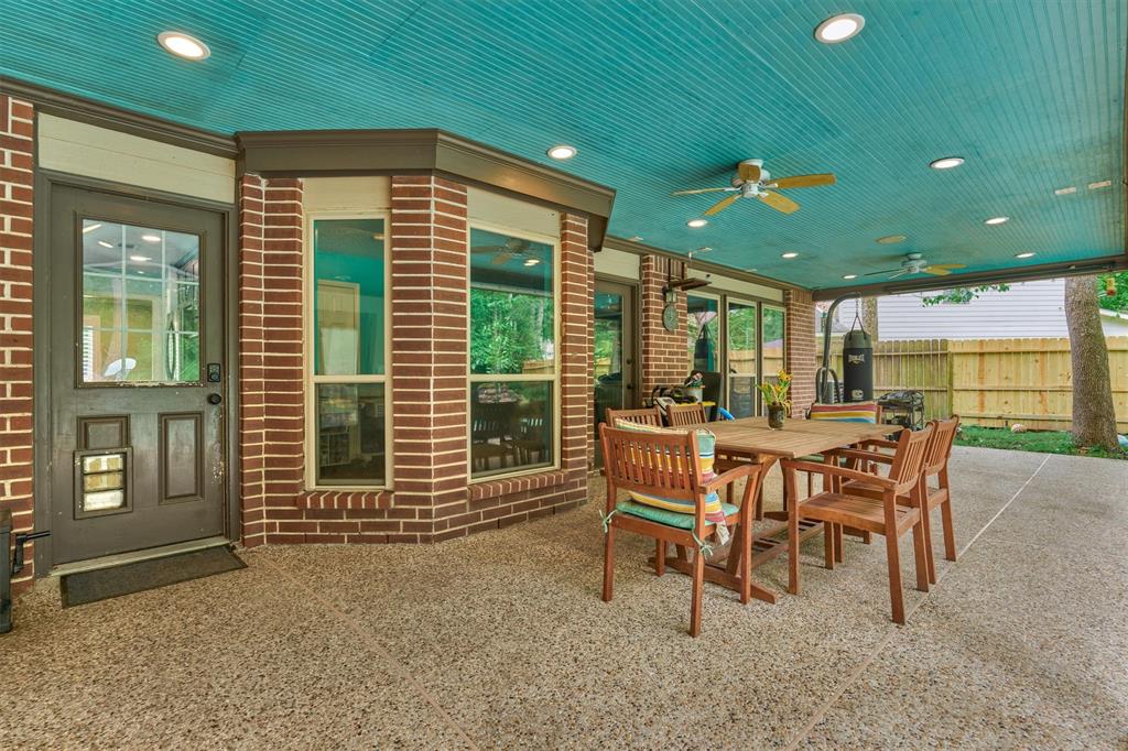 129 N Rainbow Ridge Circle, The Woodlands, Texas image 40