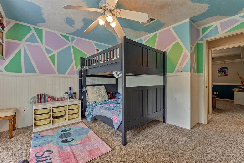 129 N Rainbow Ridge Circle, The Woodlands, Texas image 27