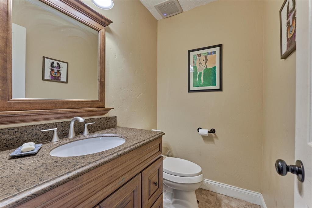 129 N Rainbow Ridge Circle, The Woodlands, Texas image 23
