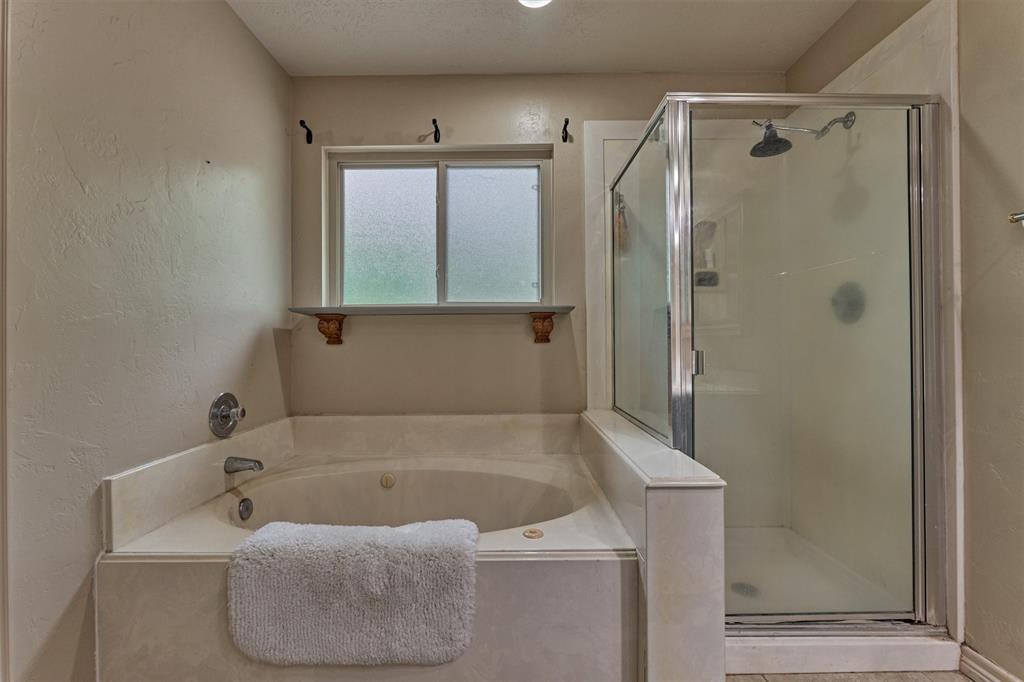 129 N Rainbow Ridge Circle, The Woodlands, Texas image 33