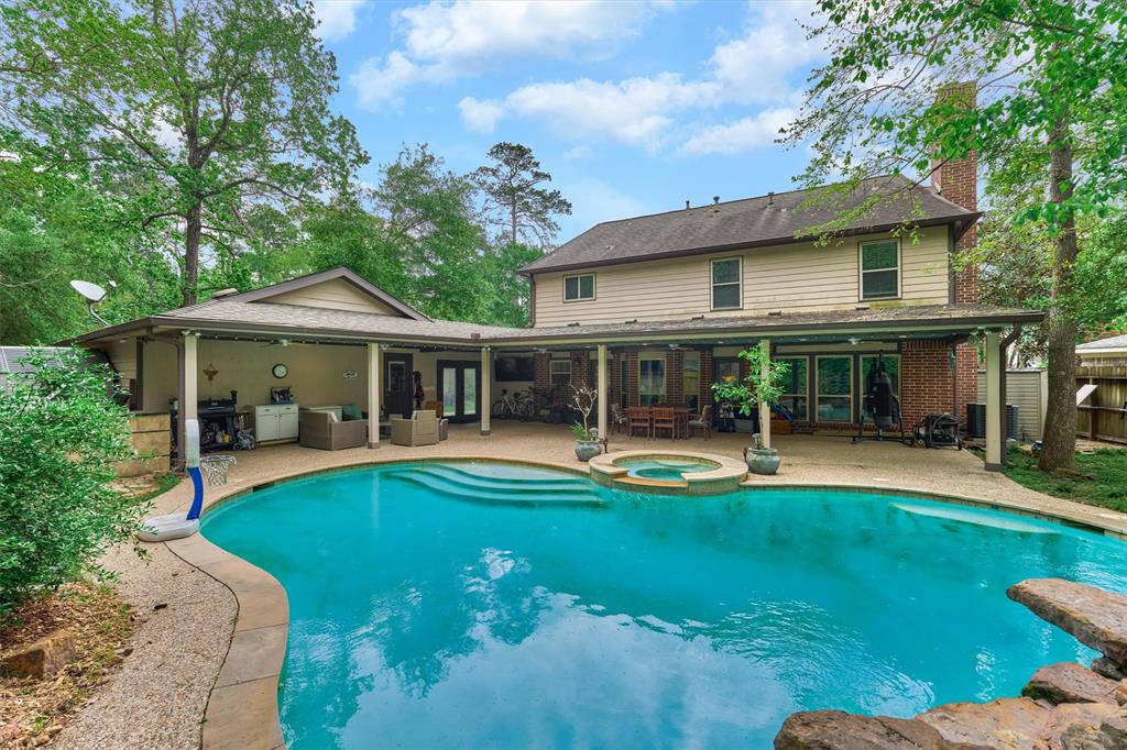 129 N Rainbow Ridge Circle, The Woodlands, Texas image 35