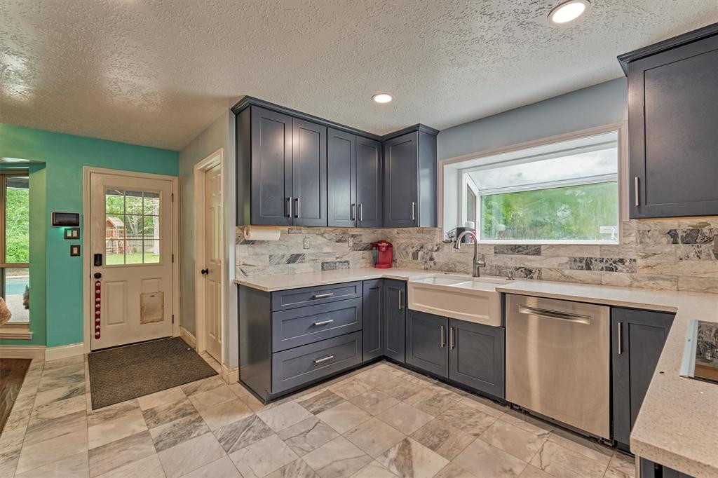129 N Rainbow Ridge Circle, The Woodlands, Texas image 15