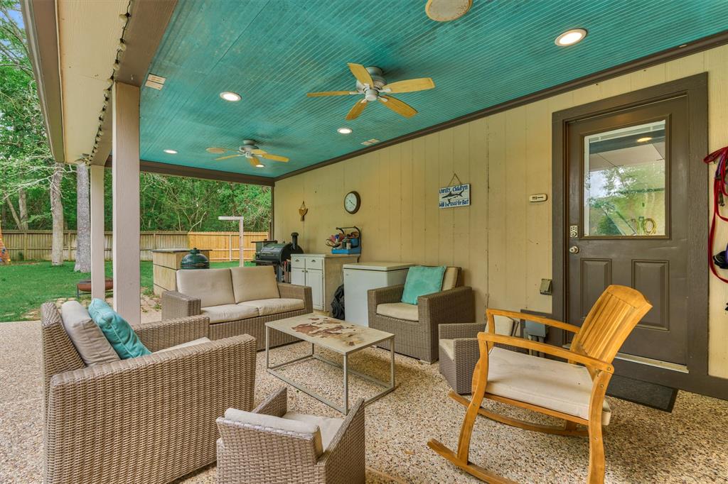 129 N Rainbow Ridge Circle, The Woodlands, Texas image 38
