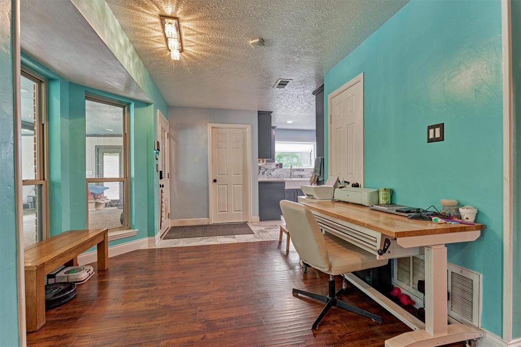 129 N Rainbow Ridge Circle, The Woodlands, Texas image 16