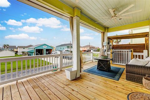 A home in Crystal Beach