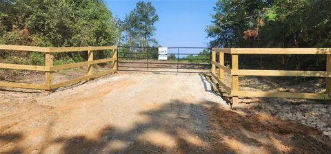Photo of 0 Cr 338, Nacogdoches, TX 75961 (MLS # 94441501) Photo of 0 Cr 338, Nacogdoches, TX 75961 (MLS # 94441501)