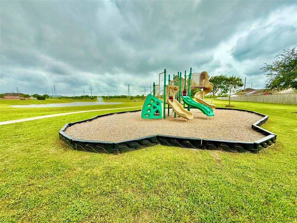 7908 Beryl Court, Texas City, Texas image 39