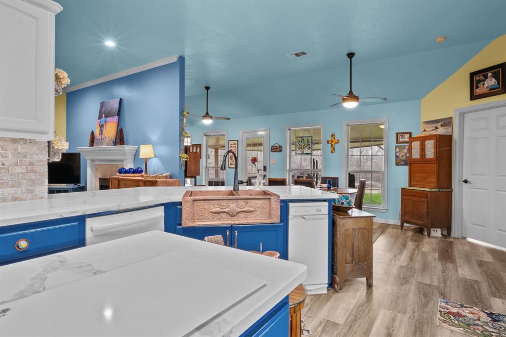 3555 Amber Circle, Chappell Hill, Texas image 31