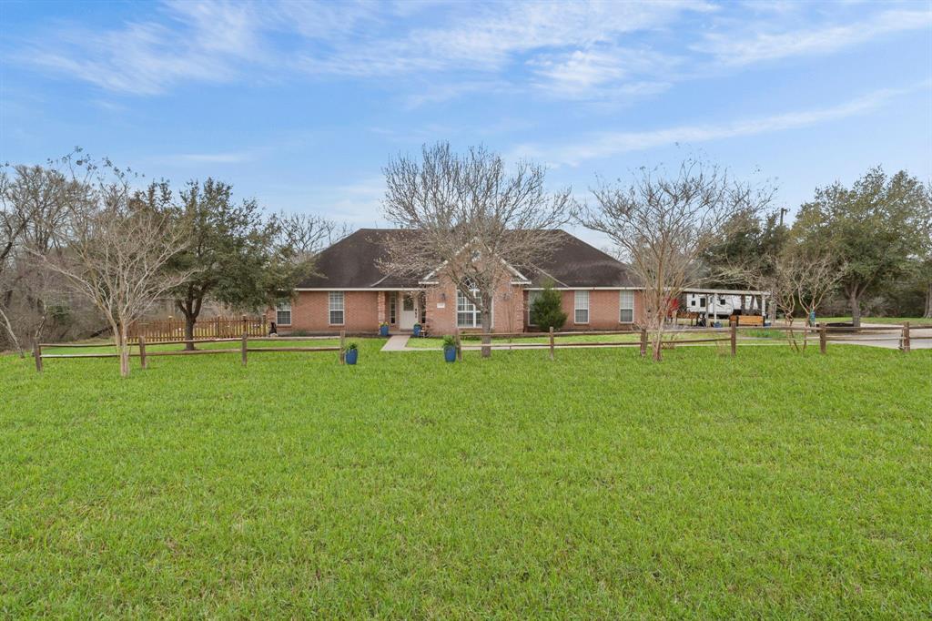 3555 Amber Circle, Chappell Hill, Texas image 7