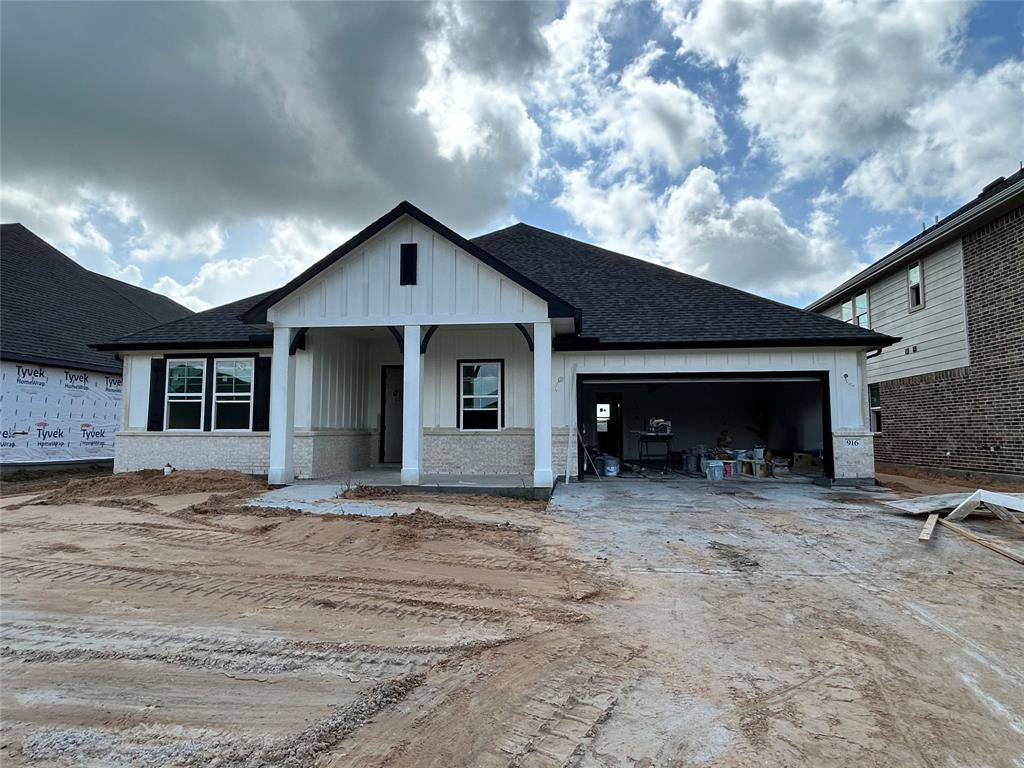 916 Big Bend Drive