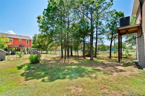 A home in Anahuac