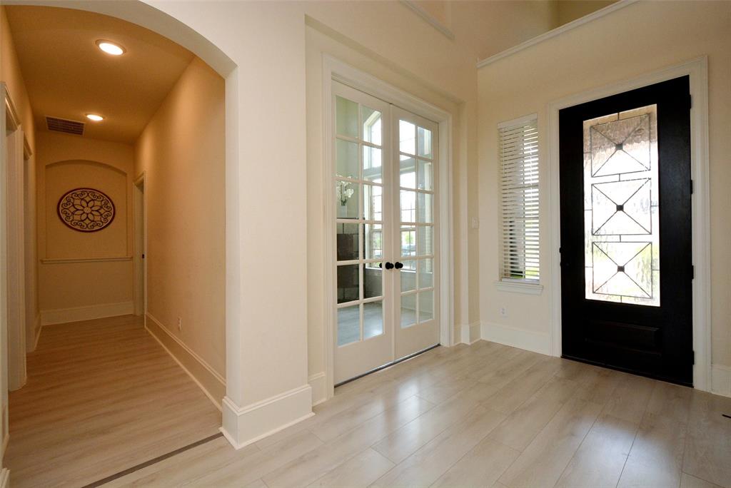 15218 Wild Plum Thicket Lane, Cypress, Texas image 3