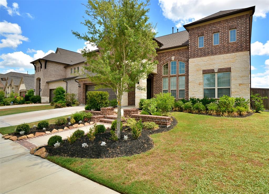 15218 Wild Plum Thicket Lane, Cypress, Texas image 2