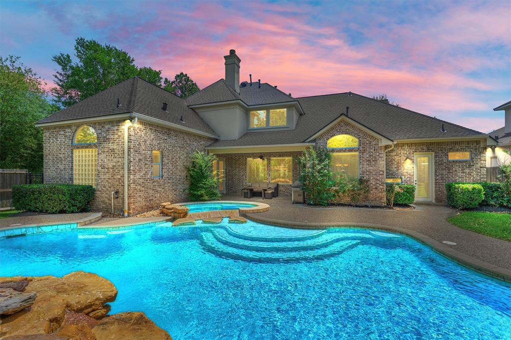 2 S Garnet Bend, The Woodlands, Texas image 37
