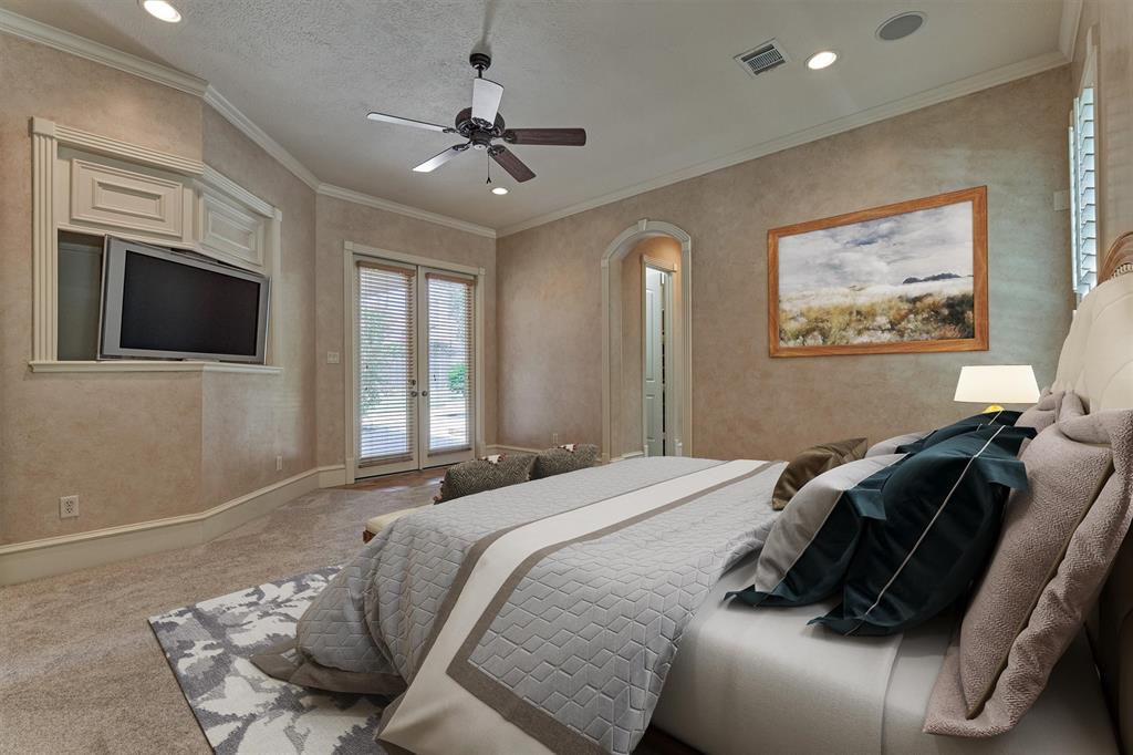 2 S Garnet Bend, The Woodlands, Texas image 21