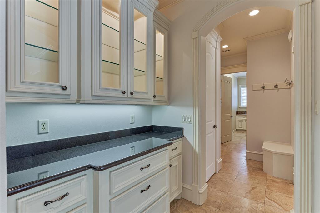 2 S Garnet Bend, The Woodlands, Texas image 11