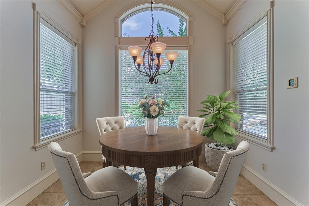 2 S Garnet Bend, The Woodlands, Texas image 15