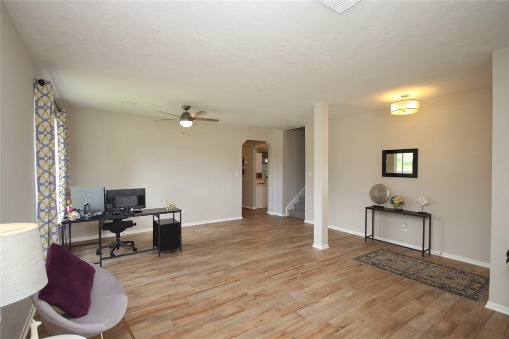 22034 Holly Branch Drive, Tomball, Texas image 19