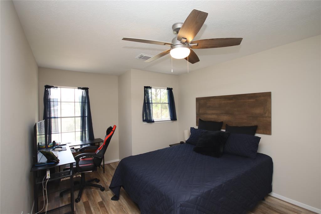 22034 Holly Branch Drive, Tomball, Texas image 41