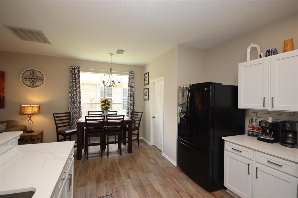 22034 Holly Branch Drive, Tomball, Texas image 12
