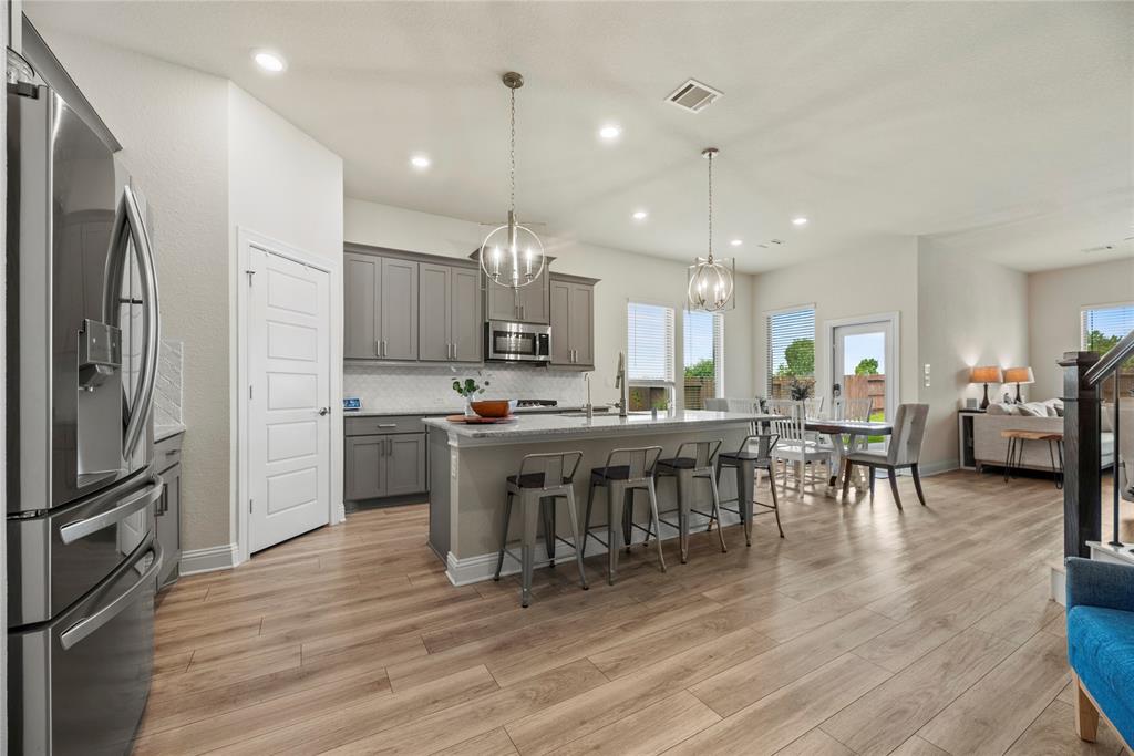 29510 Enchanted Breeze Lane