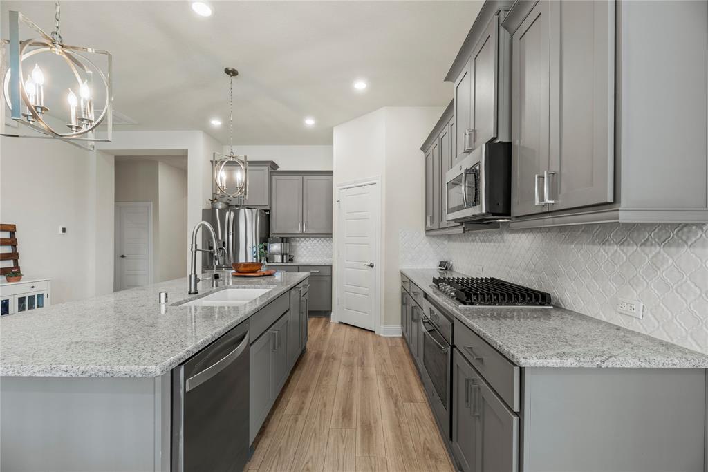 29510 Enchanted Breeze Lane