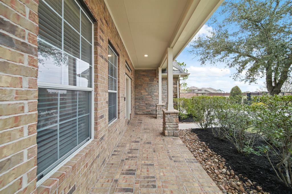 property-search 3 12402 Fossil Point Lane
