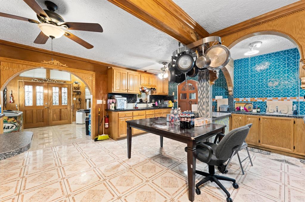 707 Doncrest Street, Channelview, Texas image 9
