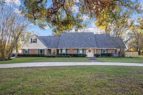 A home in Crockett