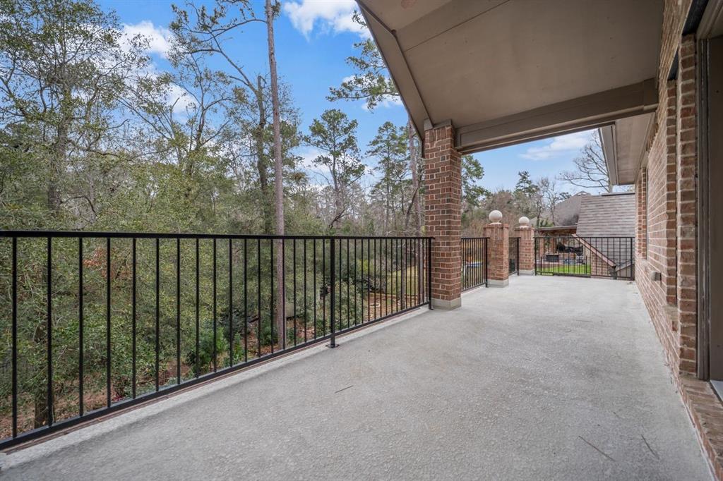 2042 Hidden Paradise Drive, Conroe, Texas image 29