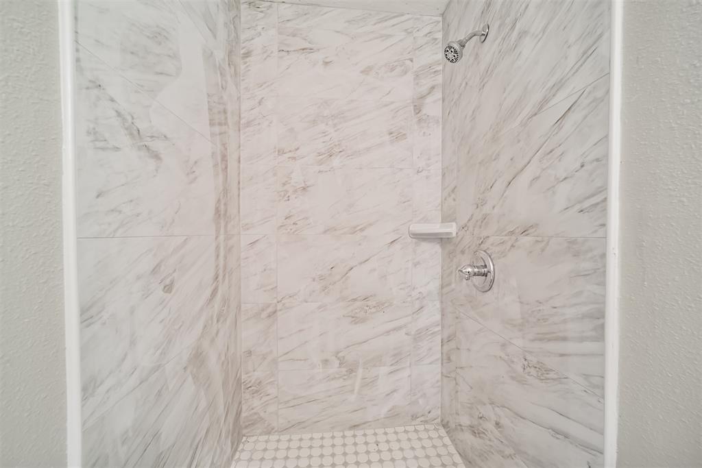 538 Pecan Drive, South Houston, Texas image 19