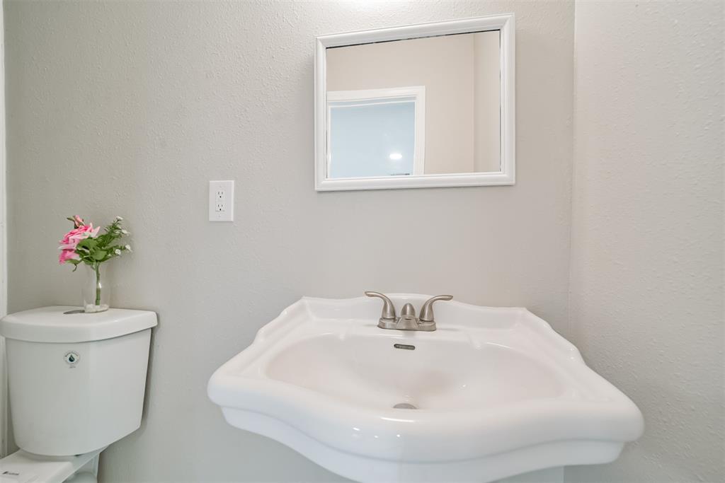 538 Pecan Drive, South Houston, Texas image 17
