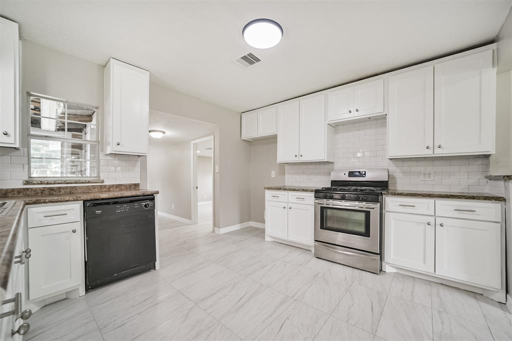 538 Pecan Drive, South Houston, Texas image 9