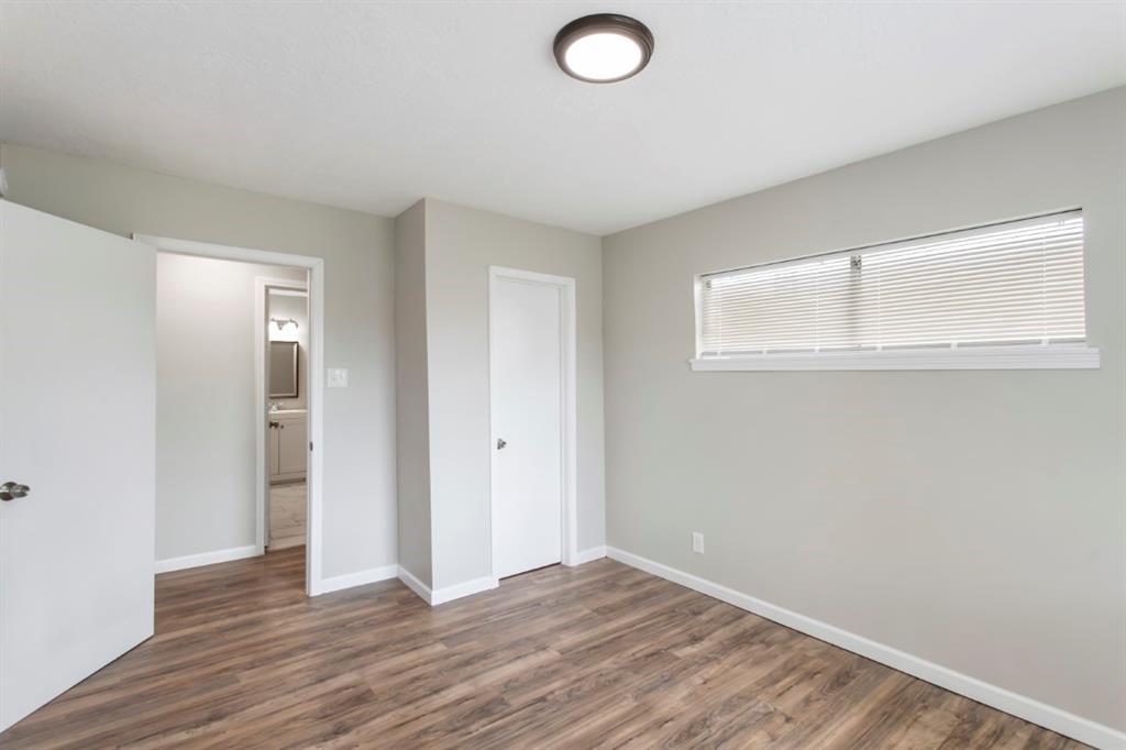 13210 Rockglen Street, Houston, Texas image 33