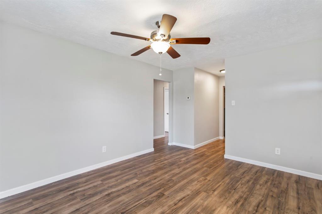 13210 Rockglen Street, Houston, Texas image 7