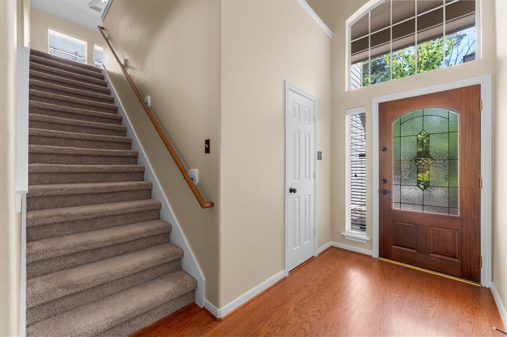 54 E Burberry Circle, The Woodlands, Texas image 4