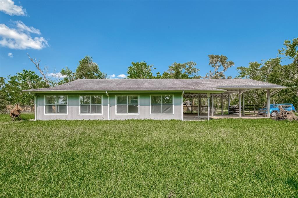 2923 County Road 510z, Brazoria, Texas image 1