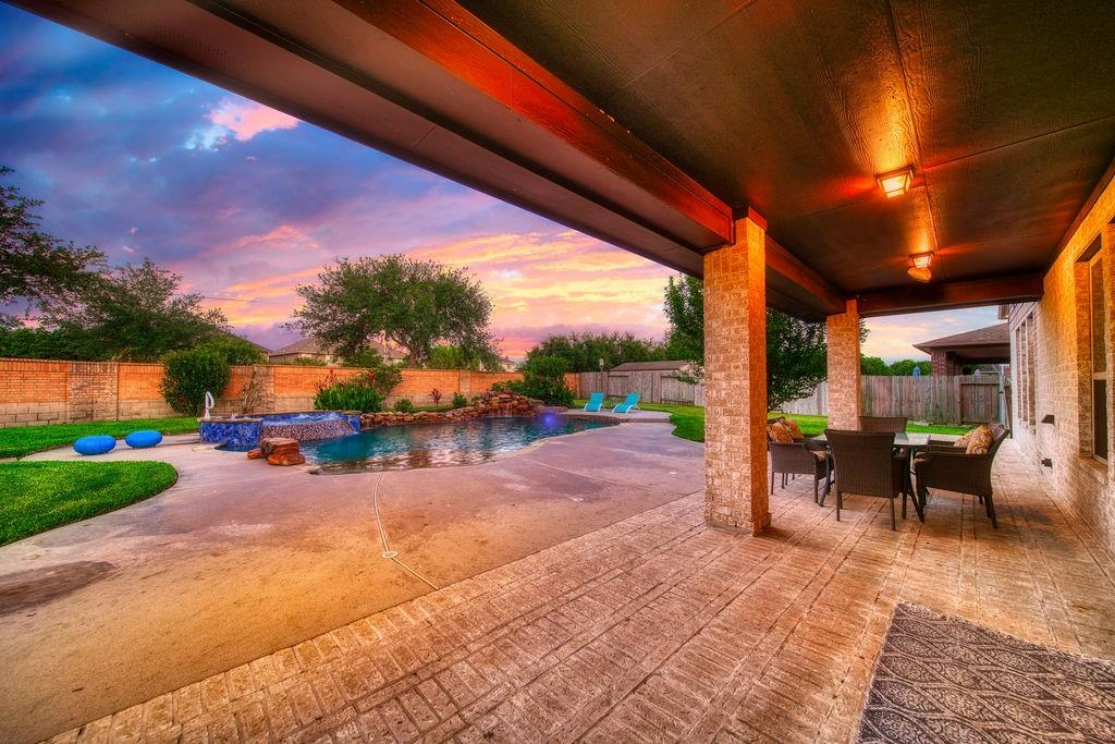2420 Malaga Lane