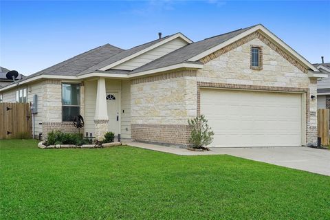 Single Family Residence in Conroe TX 14662 Pine Heart Drive.jpg