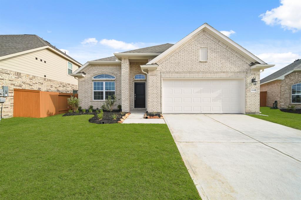 2445 Abbot Brook Drive, Iowa Colony, Texas image 1
